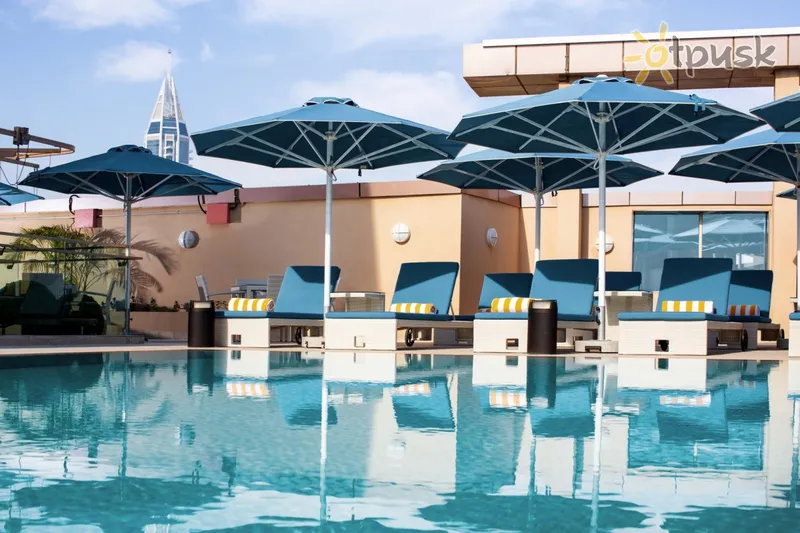 Фото отеля Pullman Dubai Jumeirah Lakes Towers 5* Dubaija AAE ārpuse un baseini