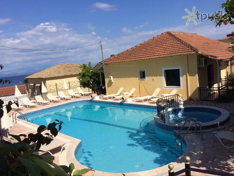 Фото отеля Avra Paradise Aparthotel 2* о. Корфу Греція екстер'єр та басейни