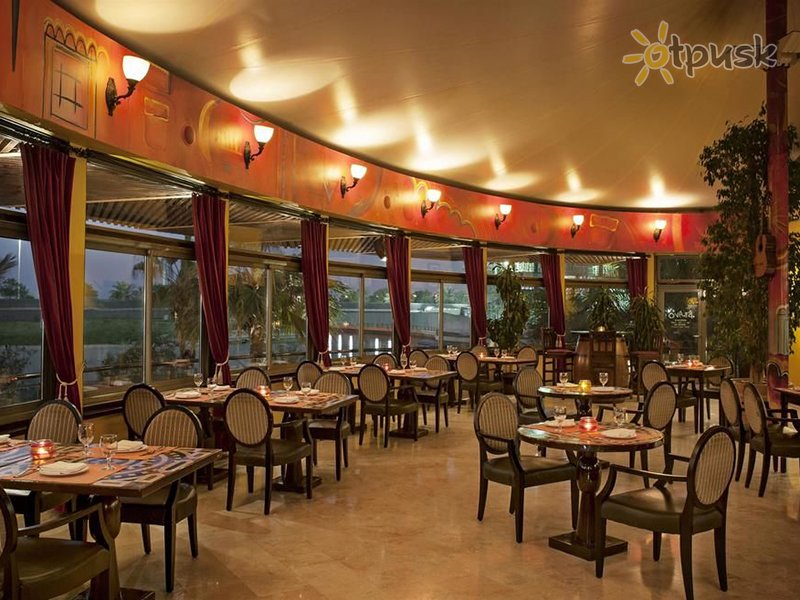 Фото отеля Sheraton Abu Dhabi Hotel & Resort 5* Абу Даби ОАЭ бары и рестораны