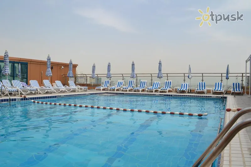 Фото отеля Sheraton Khalidiya Hotel Abu Dhabi 4* Abu Dabis JAE išorė ir baseinai