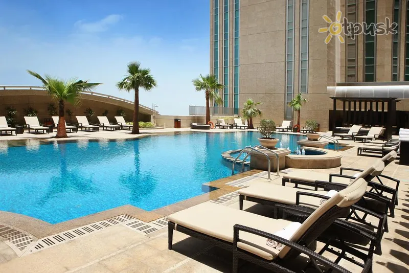 Фото отеля Sofitel Abu Dhabi Corniche 5* Abu dabī AAE ārpuse un baseini
