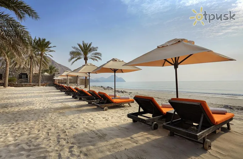 Фото отеля Six Senses Zighy Bay 5* Фуджейра ОАЕ пляж