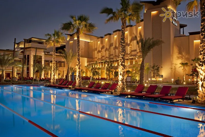 Фото отеля The Westin Abu Dhabi Golf Resort & Spa 5* Abu Dabis JAE išorė ir baseinai