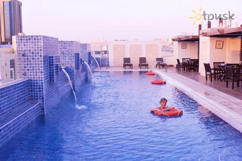 Фото отеля Tulip Hotel Apartments 4* Дубай ОАЕ екстер'єр та басейни