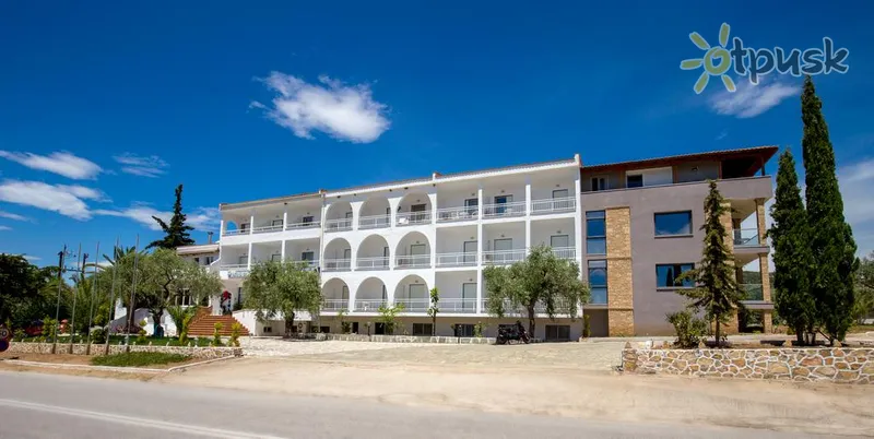 Фото отеля Astris Sun Hotel 2* par. Thassos Grieķija ārpuse un baseini