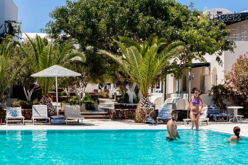 Фото отеля Okeanis Beach 4* о. Санторіні Греція екстер'єр та басейни