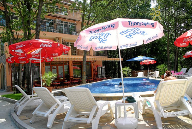 Фото отеля Phoenix Hotel 2* Приморско Болгария экстерьер и бассейны