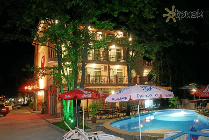 Фото отеля Phoenix Hotel 2* Primorsko Bulgārija ārpuse un baseini