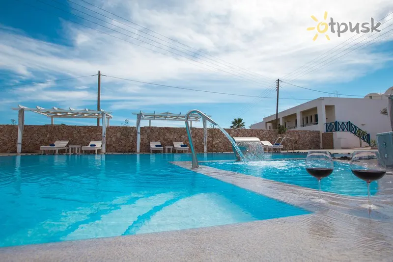 Фото отеля Odysseas Hotel 3* Santorini Graikija išorė ir baseinai