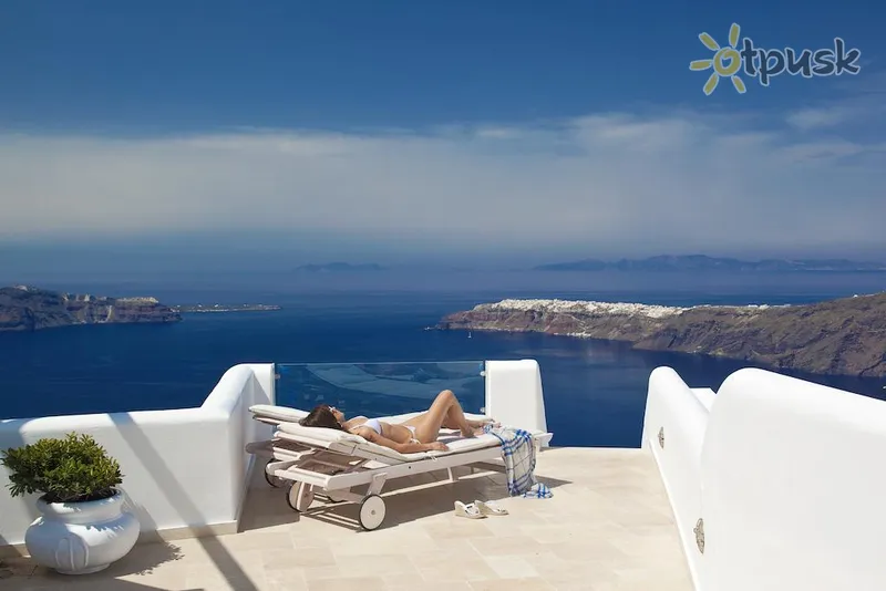 Фото отеля Above Blue Suites 5* Santorini Graikija išorė ir baseinai