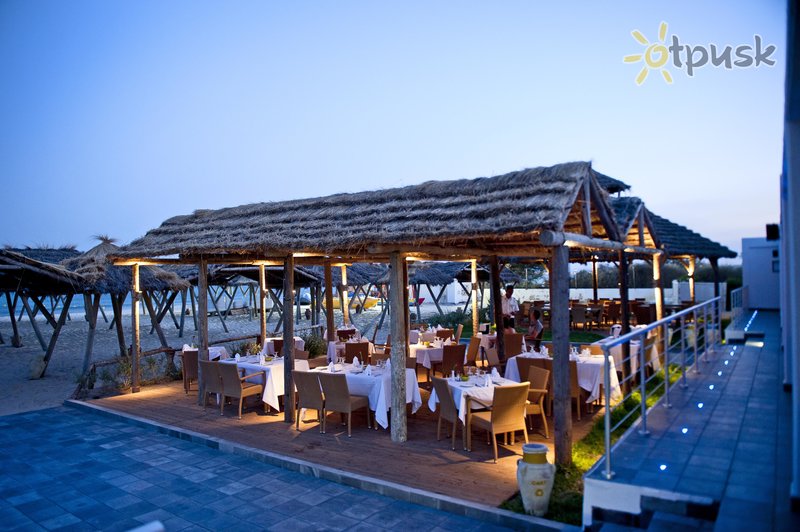 Фото отеля Les Orangers Beach Resort & Bungalows 4* Хаммамет Тунис бары и рестораны