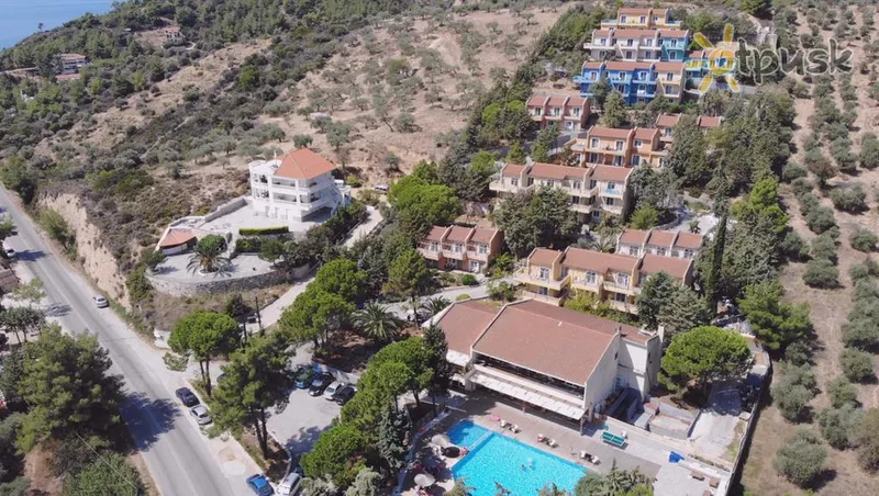 Фото отеля Zoe Hotel 4* Tasas Graikija išorė ir baseinai