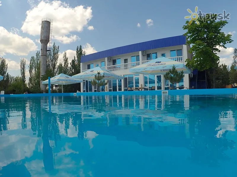 Фото отеля Мармаріс 2* Скадовськ Україна екстер'єр та басейни