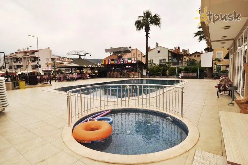 Фото отеля Club Dorado Hotel 3* Marmarisa Turcija ārpuse un baseini