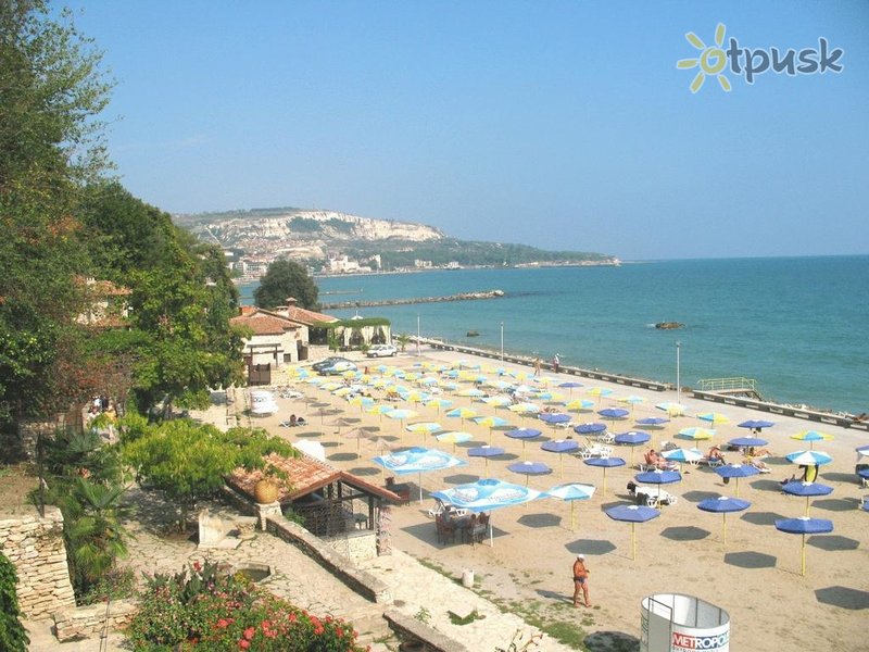 Фото отеля Лотос 3* Балчик Болгария пляж
