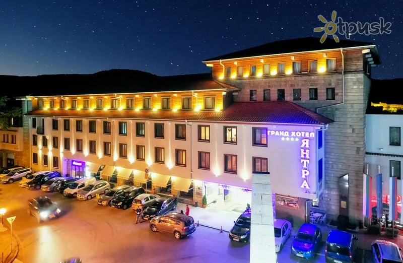 Фото отеля Yantra Grand Hotel 4* Велико-Тирнове Болгарія екстер'єр та басейни