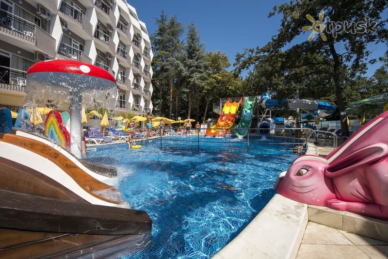 Фото отеля Prestige Deluxe Aquapark Club 4* Золотые пески Болгария экстерьер и бассейны