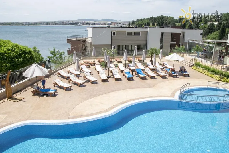Фото отеля St. Panteleimon Beach Hotel 3* Nesebāra Bulgārija ārpuse un baseini