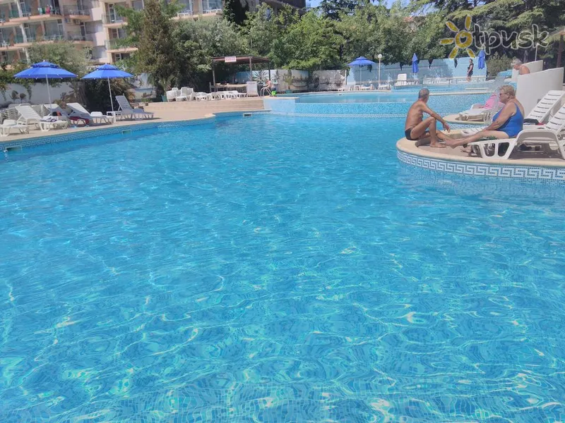 Фото отеля Yantra Hotel 3* Saulėtas paplūdimys Bulgarija išorė ir baseinai