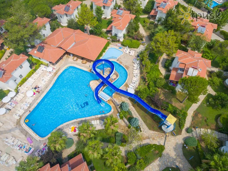 Фото отеля Club Orka Hotel & Villas 4* Fethiye Turkija išorė ir baseinai
