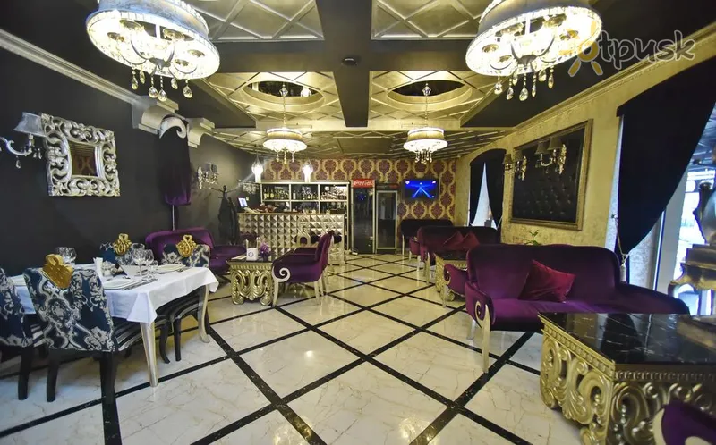 Фото отеля Imperial Palace Hotel 4* Єреван Вірменія лобі та інтер'єр