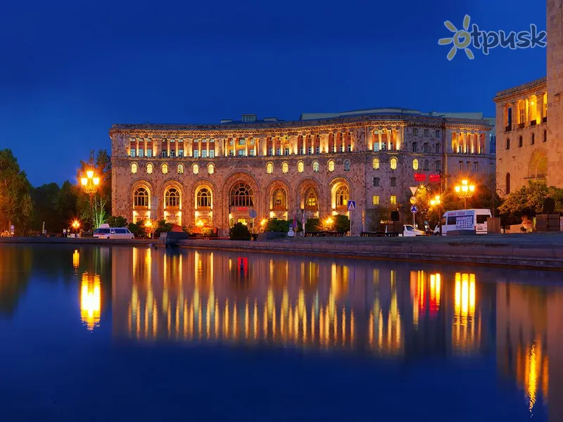 Фото отеля Armenia Marriott Hotel Yerevan 5* Єреван Вірменія екстер'єр та басейни