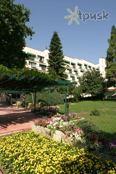 Фото отеля Sunshine Magnolia Park 3* Auksinės smiltys Bulgarija išorė ir baseinai