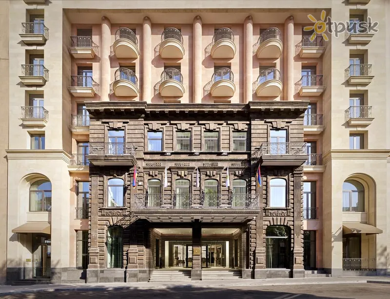 Фото отеля The Alexander A Luxury Collection Hotel 5* Ереван Армения экстерьер и бассейны