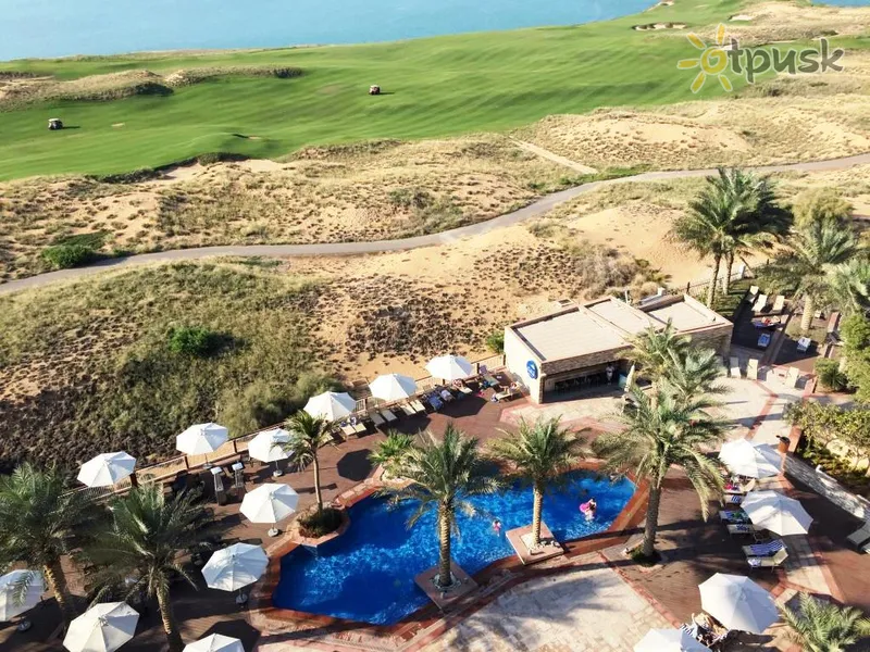 Фото отеля Park Inn by Radisson Abu Dhabi Yas Island 3* Абу Дабі ОАЕ екстер'єр та басейни