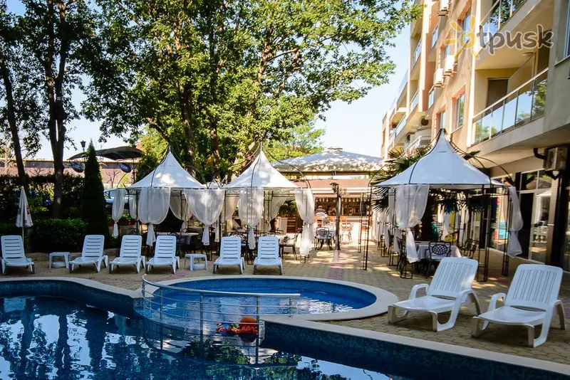 Фото отеля Sunrise Hotel 4* Приморсько Болгарія екстер'єр та басейни