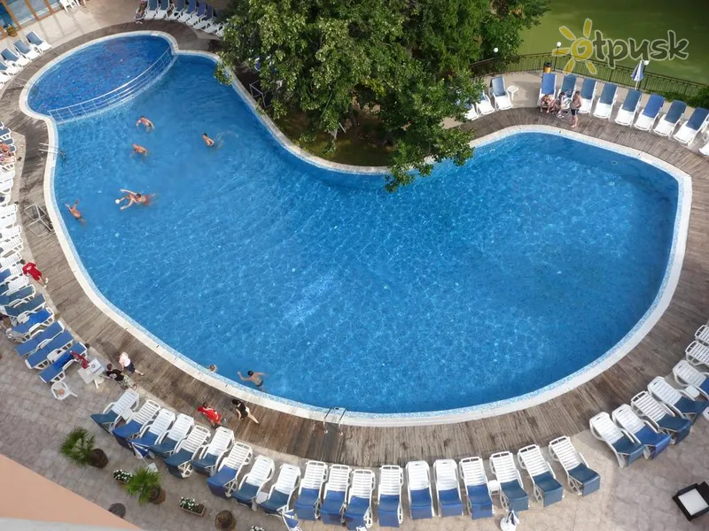 Фото отеля Алегра 4* Zelta smiltis Bulgārija ārpuse un baseini