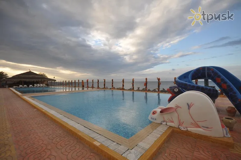 Фото отеля Palmyra Holiday Resort & Spa 3* Monastira Tunisija akvaparks, slidkalniņi