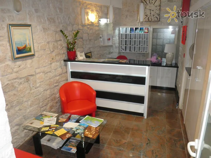 Фото отеля Monika Hotel 4* Trogiras Kroatija fojė ir interjeras