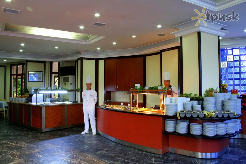 Фото отеля Aegean Park Hotel 3* Мармаріс Туреччина бари та ресторани
