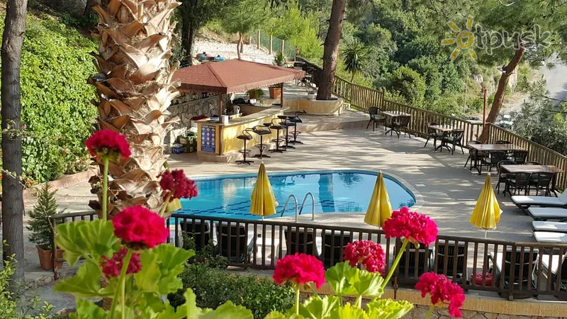 Фото отеля Symbola Oludeniz Beach Hotel 3* Фетхіє Туреччина екстер'єр та басейни