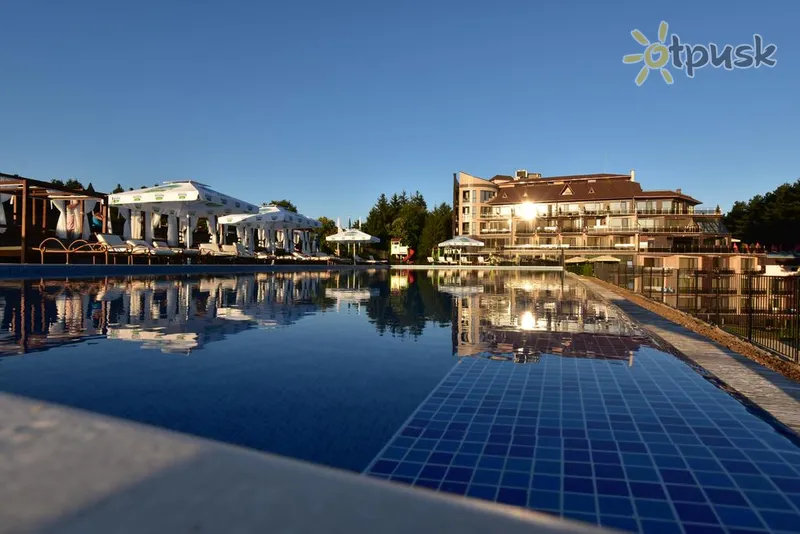 Фото отеля Infinity & Spa Park Velingrad 4* Velingradas Bulgarija išorė ir baseinai