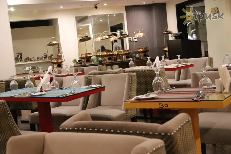 Фото отеля Buraq Hotel by Gemstones 3* Дубай ОАЭ бары и рестораны