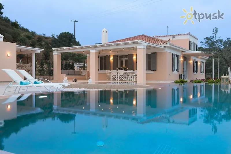 Фото отеля Elegant Villa Apolonas 4* Пелопоннес Греция экстерьер и бассейны