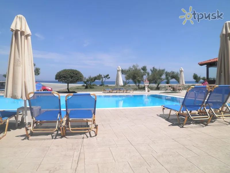 Фото отеля Haridimos Apartments 2* Kreta – Chanija Graikija išorė ir baseinai