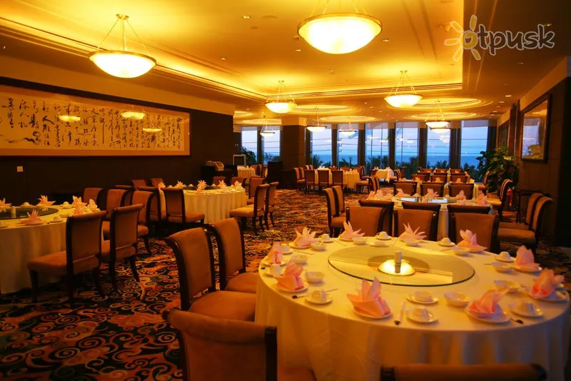 Фото отеля Tienyow Grand Hotel 5* о. Хайнань Китай бари та ресторани
