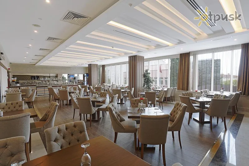 Фото отеля The Grand Mira Hotel 4* Стамбул Турция бары и рестораны