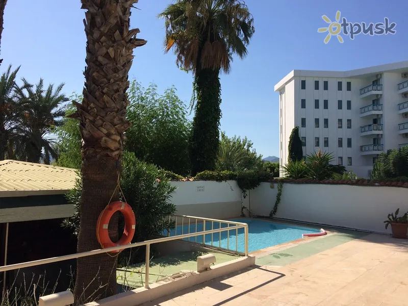 Фото отеля Amos Hotel 2* Мармаріс Туреччина екстер'єр та басейни