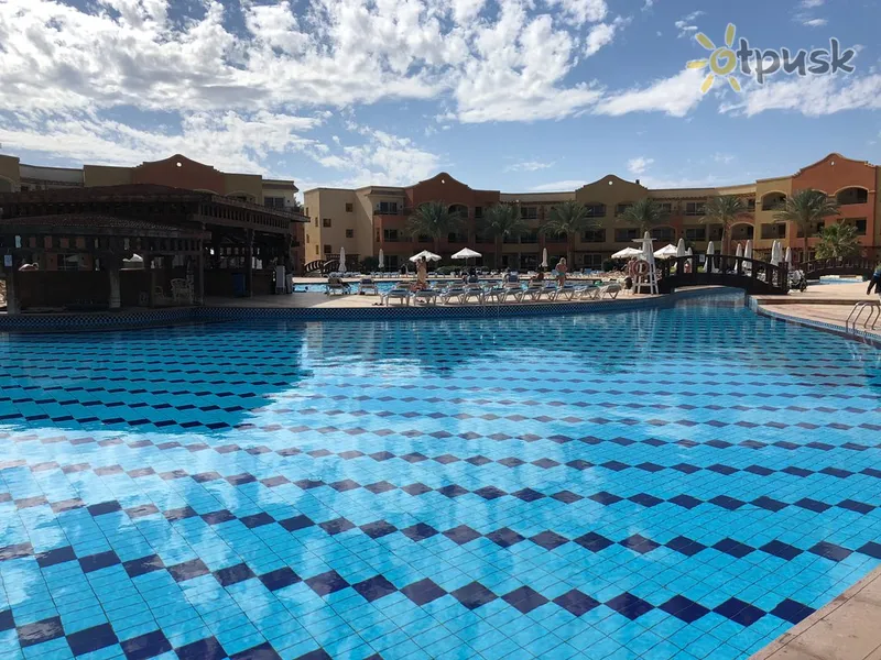 Фото отеля Royal Regency Club Sharm El Sheikh 5* Шарм ель шейх Єгипет екстер'єр та басейни