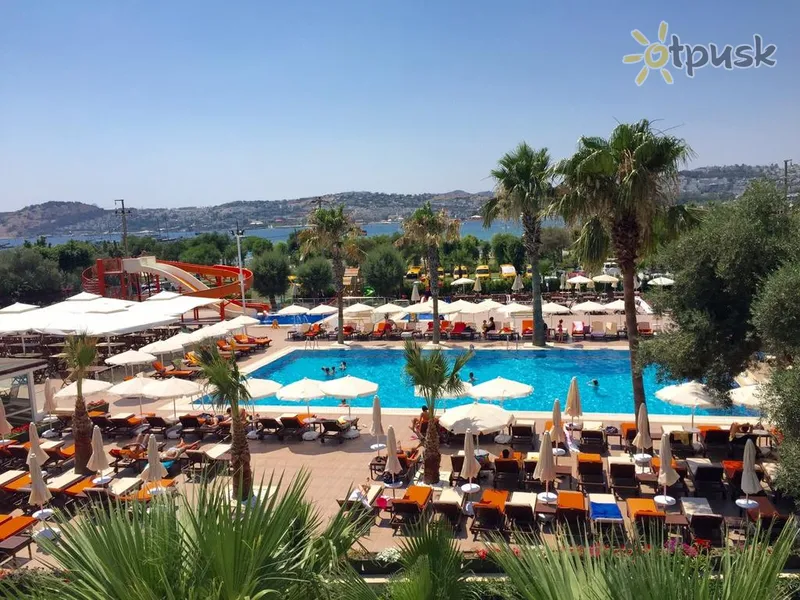 Фото отеля Anadolu Hotel Bodrum 4* Бодрум Туреччина екстер'єр та басейни