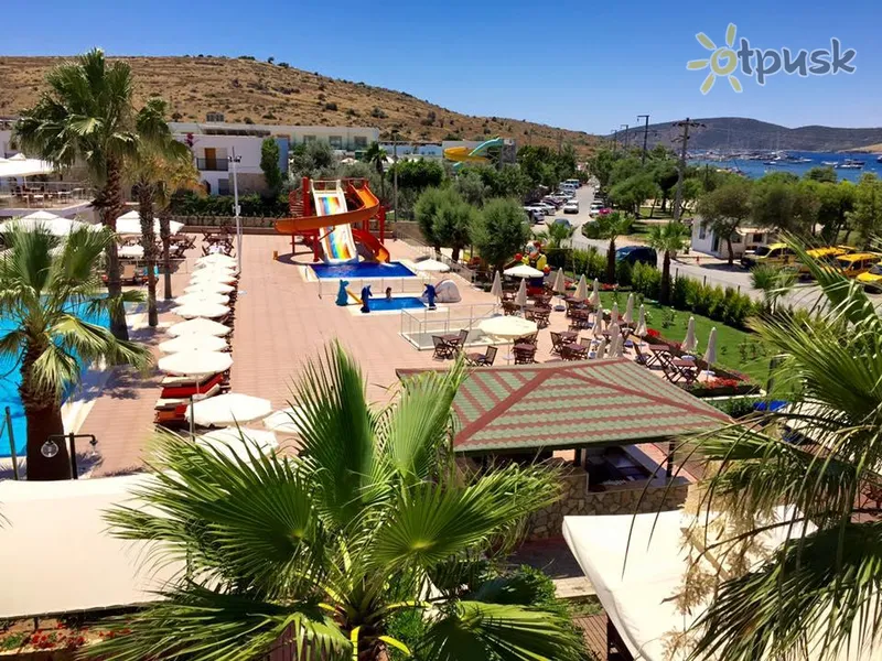 Фото отеля Anadolu Hotel Bodrum 4* Бодрум Туреччина екстер'єр та басейни