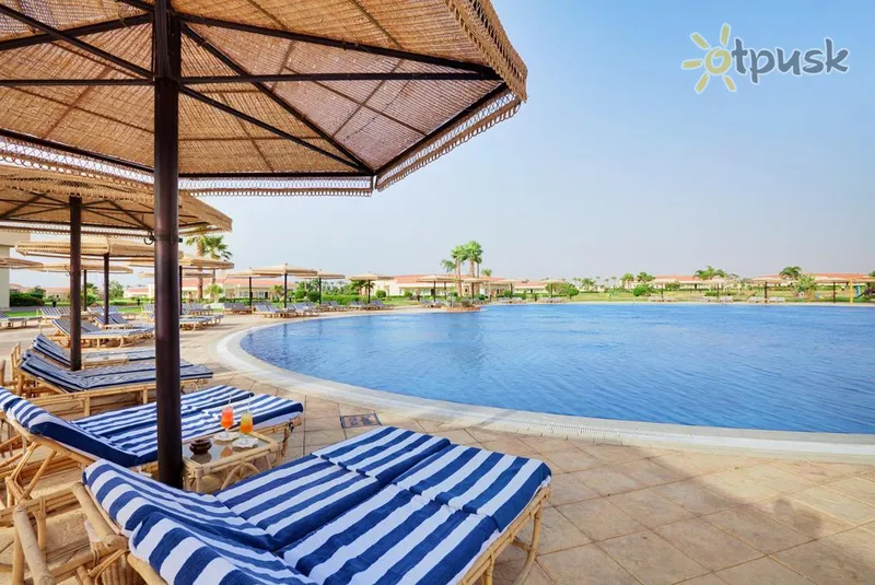 Фото отеля Maritim Jolie Ville Royal Peninsula Hotel & Resort 5* Шарм эль Шейх Египет экстерьер и бассейны