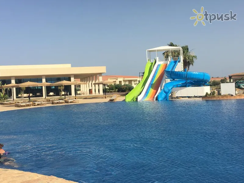 Фото отеля Maritim Jolie Ville Royal Peninsula Hotel & Resort 5* Шарм эль Шейх Египет аквапарк, горки