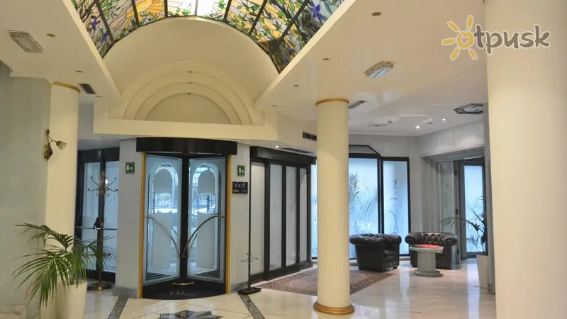 Фото отеля iH Hotels Milano Bocconi 4* Milāna Itālija vestibils un interjers