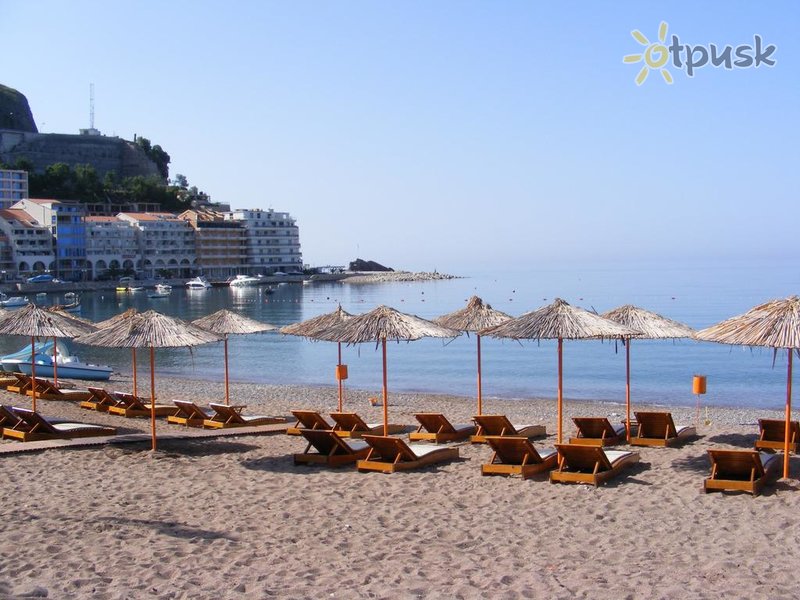 Фото отеля Obala Hotel 3* Рафаиловичи Черногория пляж