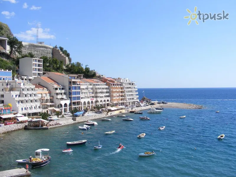 Фото отеля Obala Hotel 3* Рафаїловичі Чорногорія пляж